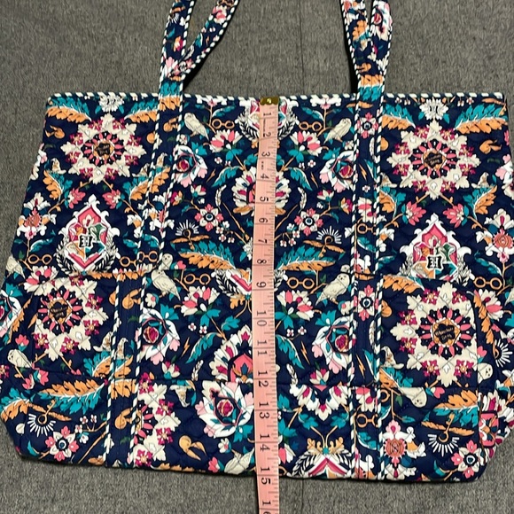 Vera Bradley Harry Potter tote, NWT - Picture 5 of 12